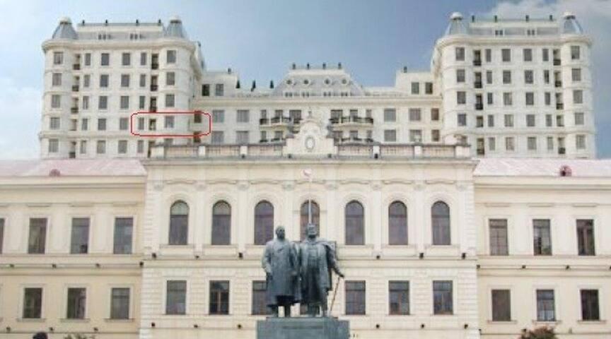 Parilament On Rustaveli 4 Rooms Tbilisi Exterior foto